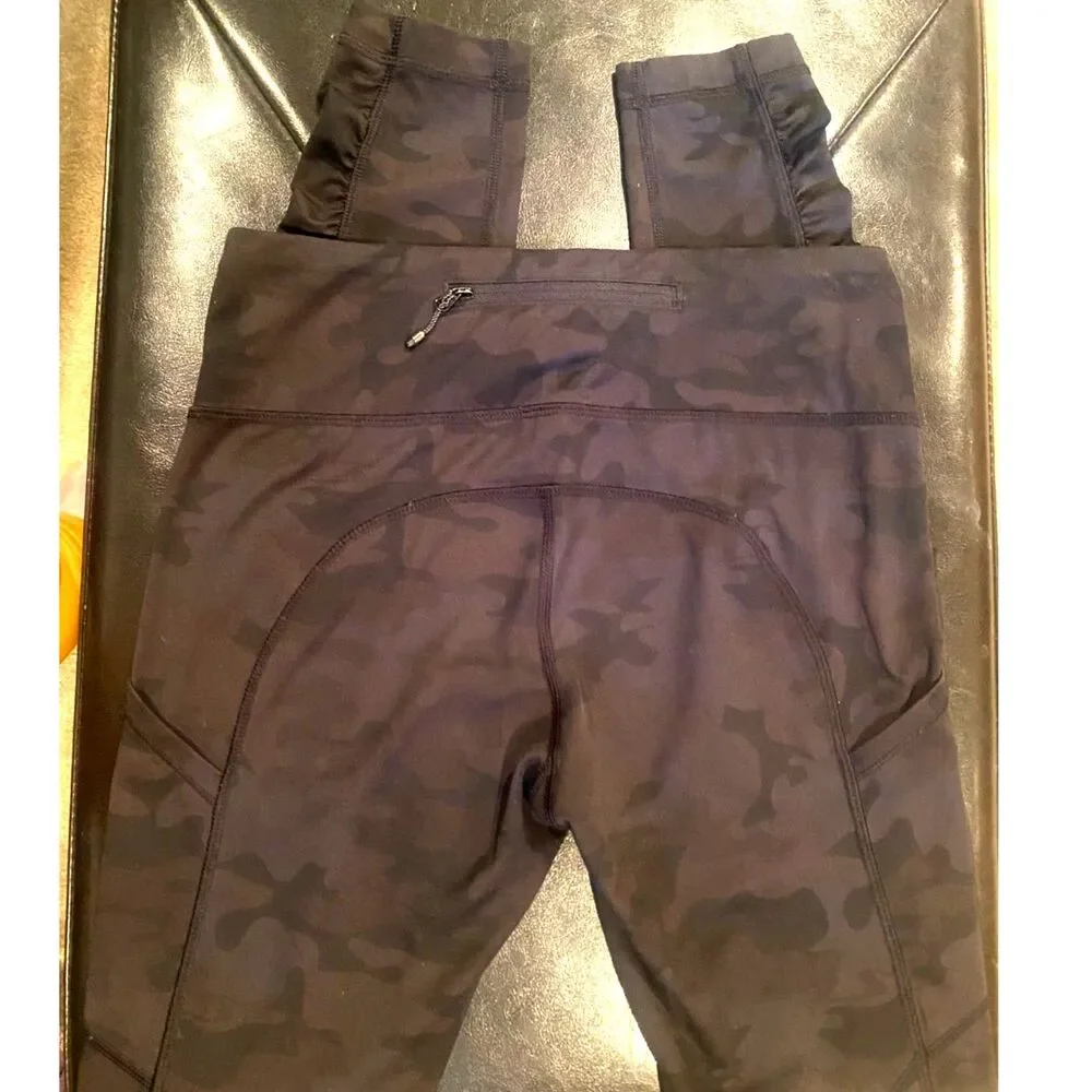Lululemon Speed Tight Leggings Black Gray Camo Ruched size 4 RARE EUC - Picture 4 of 7